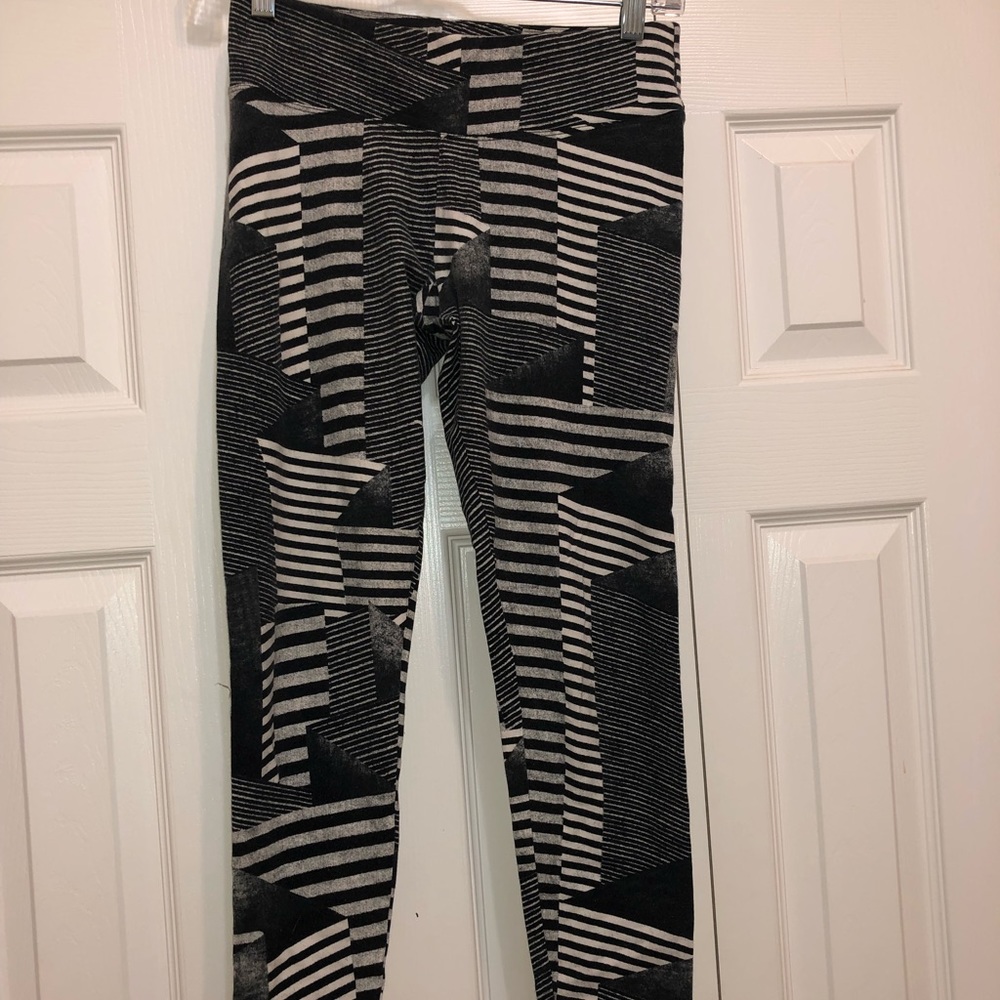 Calvin Klein leggings.